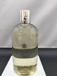 Molton Brown Orange &amp; Bergamot Bath &amp; Shower Gel 300 ml